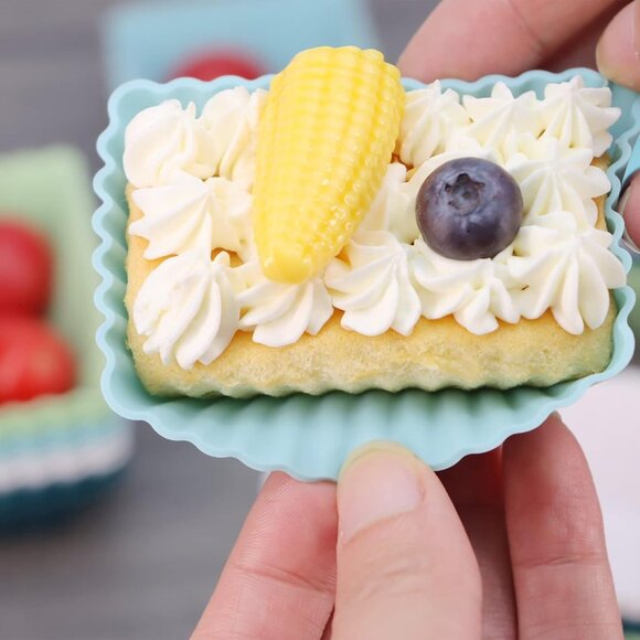 24Pack Silicone Muffin Cups, Reusable Cupcake Liners Molds for Baking, 3 Shapes - Picture 5 of 6